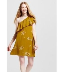One shoulder dress yellow floral
